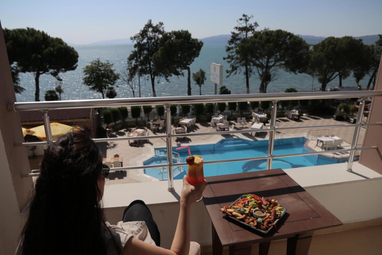 Grand Nicea Hotel İznik エクステリア 写真