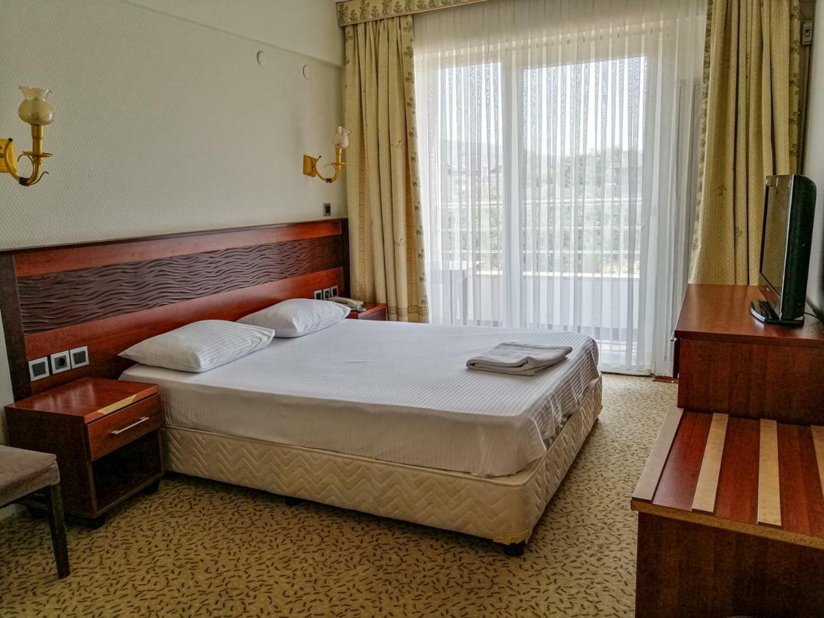 Grand Nicea Hotel İznik エクステリア 写真