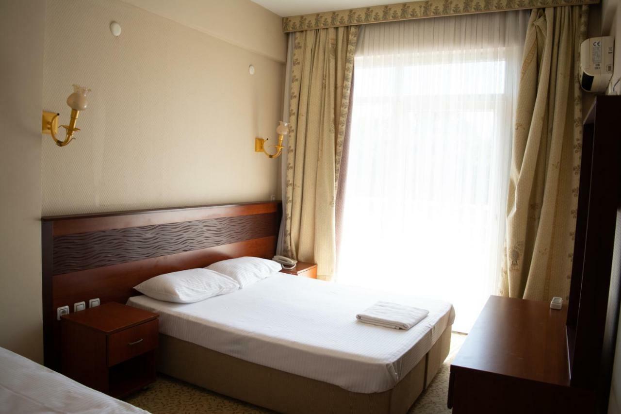Grand Nicea Hotel İznik エクステリア 写真
